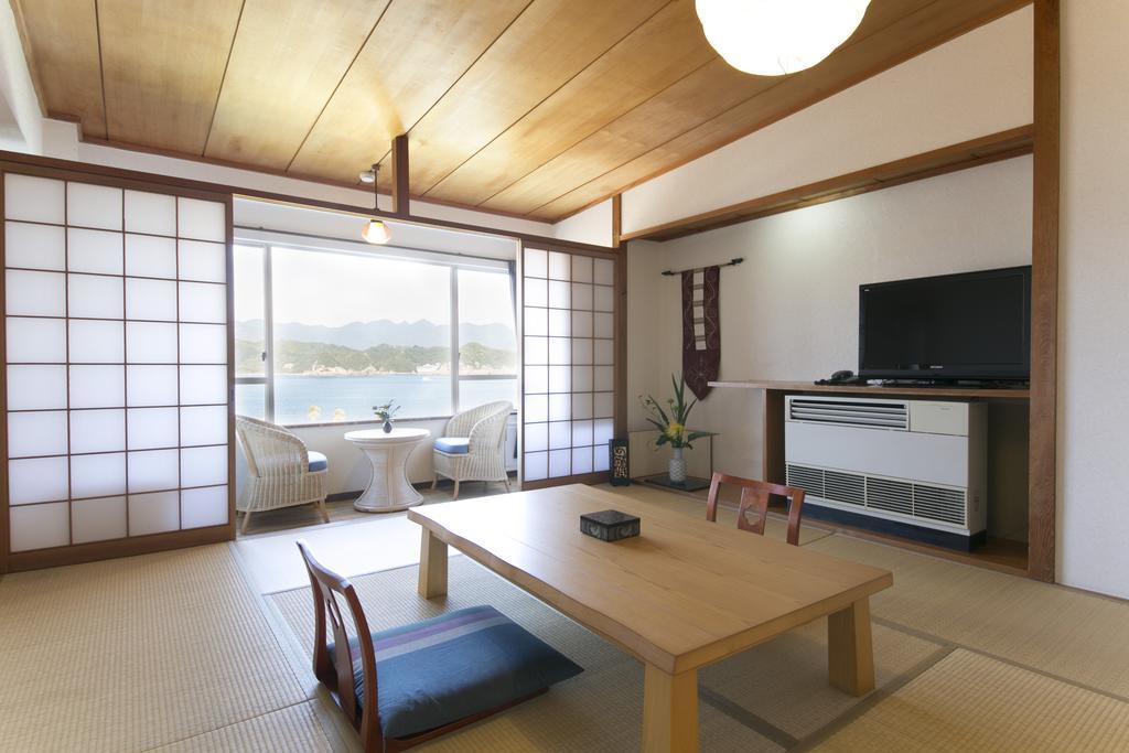 花彩之宿花游传统日式旅馆 太地町 客房 照片